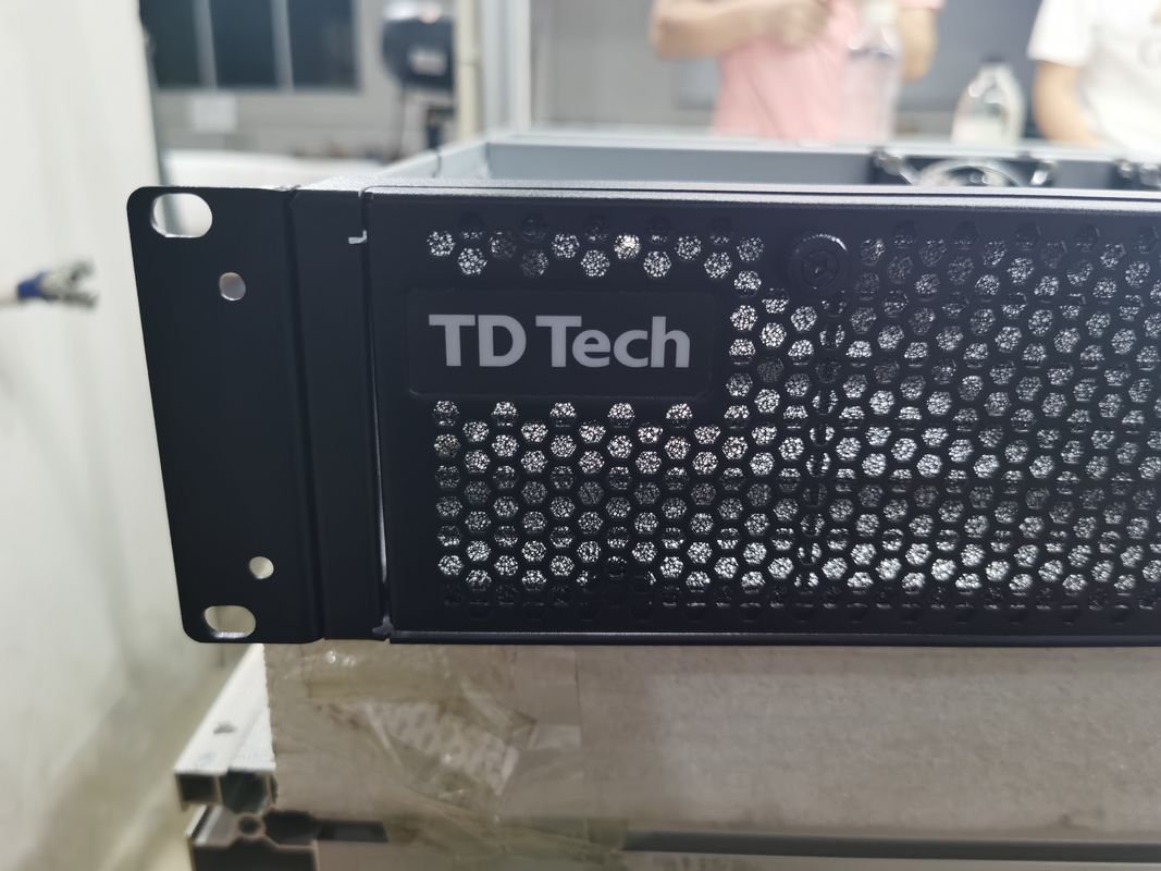 Fabrication sur mesure de la tôle de métal de pliage de l'aluminium du réseau Cabinet de l'ordinateur Casse de jeux de PC Casse
